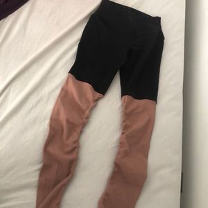 Alo Yoga High Waist Goddess Leggings